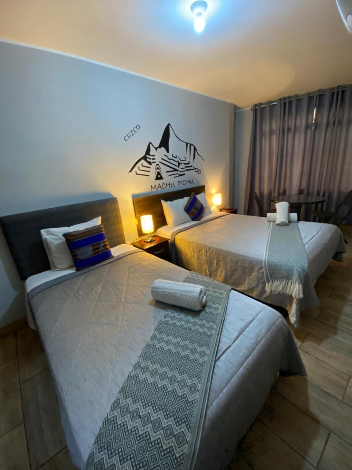 Lima Airport Tampu Bed & Breakfast ภายนอก รูปภาพ