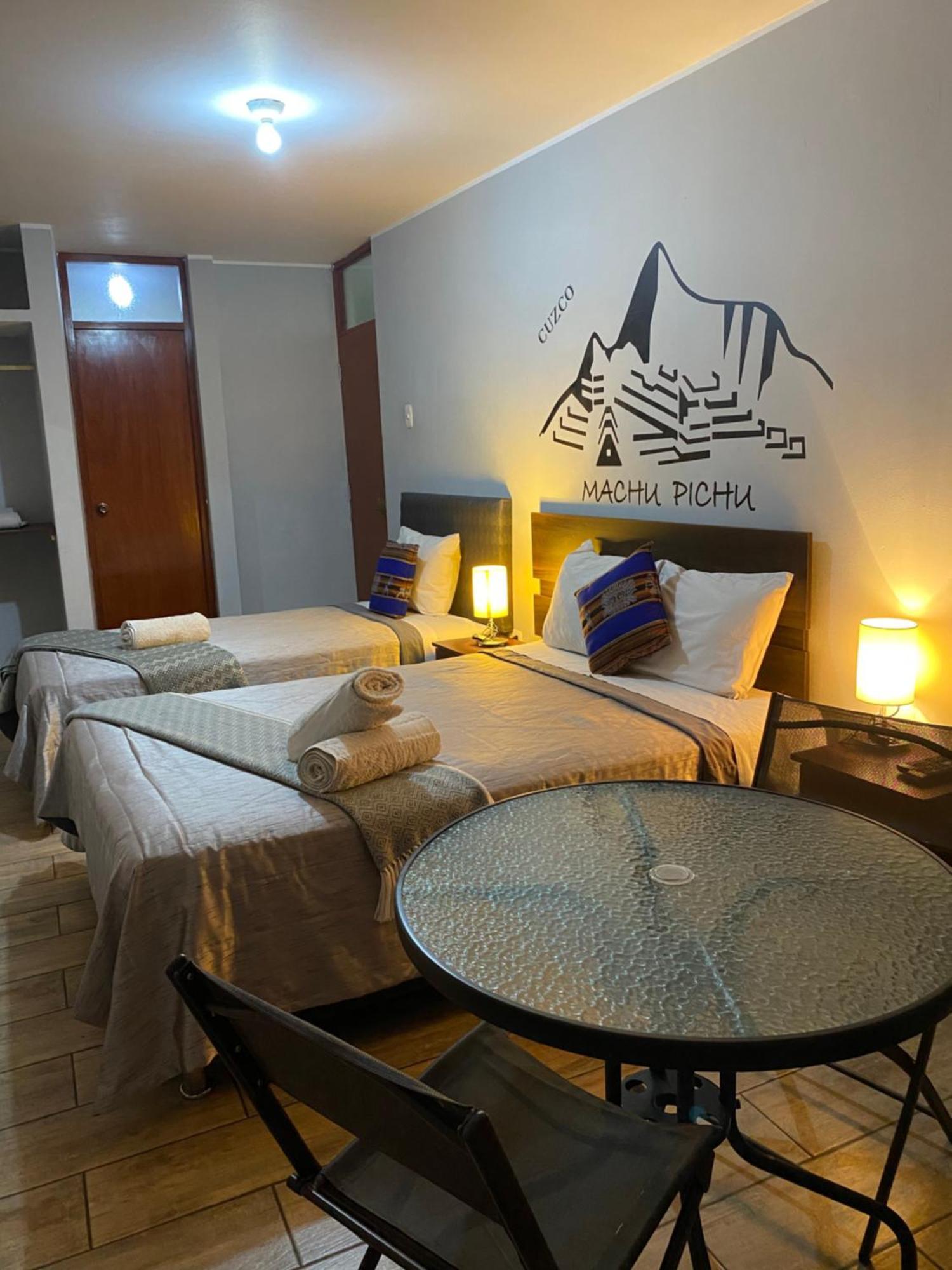 Lima Airport Tampu Bed & Breakfast ภายนอก รูปภาพ