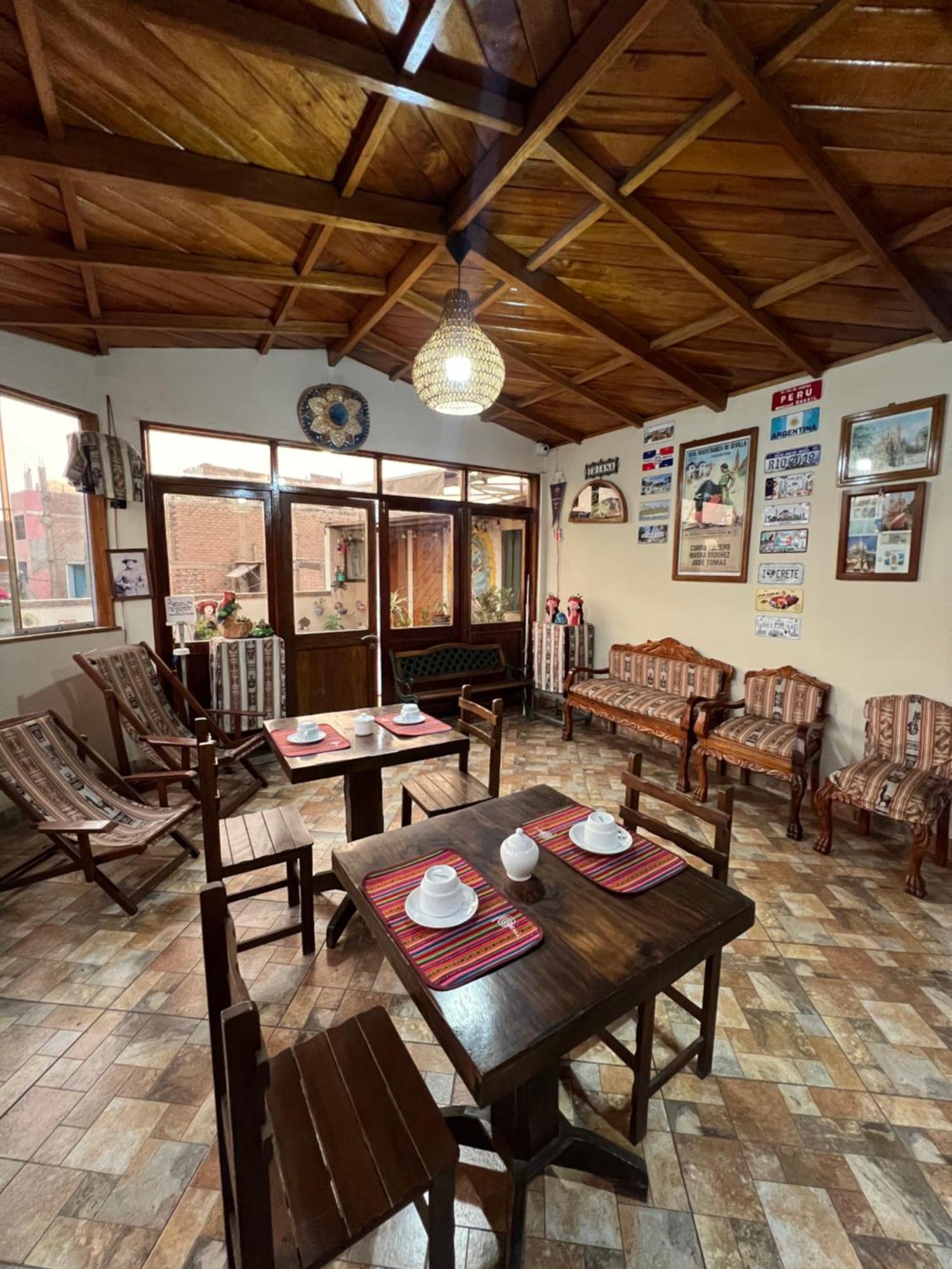 Lima Airport Tampu Bed & Breakfast ภายนอก รูปภาพ